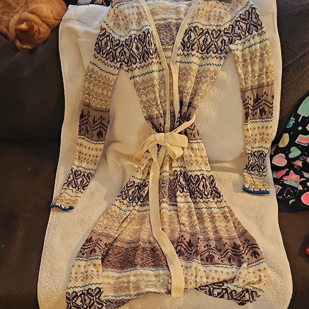 Cozy Patterned Knit Cardigan